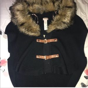 FAUX FUR PONCHO